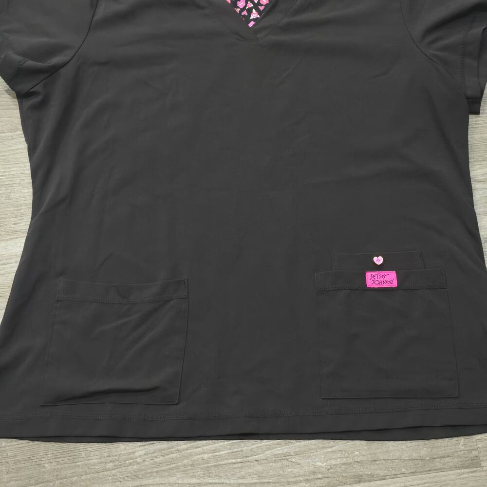Betsey Johnson Solid Black Scrub Top Multi Pocket Super Soft Shirt - Picture 2 of 8